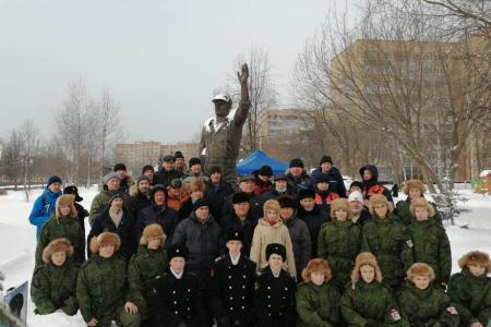 Подмосковные коммунисты почтили память воинов-интернационалистов
