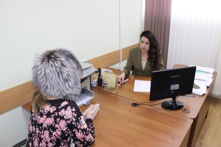 Калужская область. Депутат Марина Костина провела приём избирателей