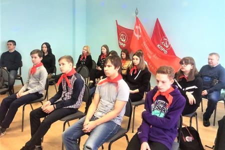 Костромская область. При поддержке КПРФ была проведена встреча пионеров с воинами-интернационалистами