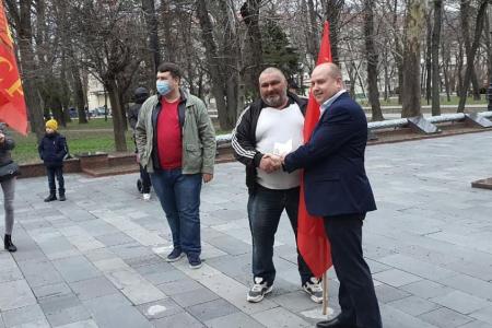 Краснодарский край, город-герой Новороссийск. Активисты КПРФ отметили 78-ю годовщину высадки десанта на Малую Землю