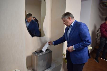 К.К. Тайсаев принял участие во II этапе XXXIV конференции Северо-Осетинского республиканского отделения КПРФ, посетил районные комитеты КПРФ