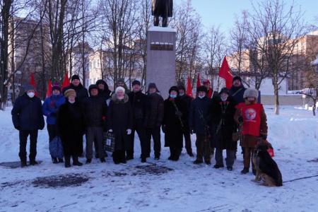 Подмосковные коммунисты отметили День Советской Армии и Военно-Морского флота