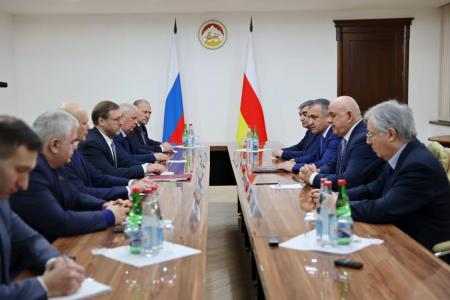 Рабочий визит Казбека Тайсаева в Южную Осетию