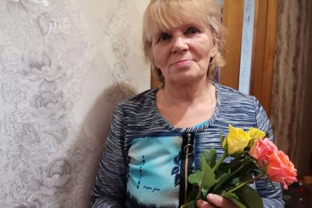 Тула. Коммунисты поздравили женщин-ветеранов с 8 марта