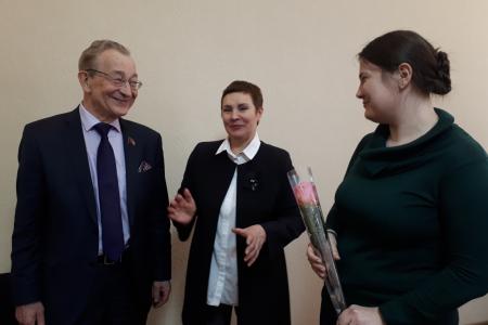 Владимир Поздняков поздравил с Международным женским днём актив Федерации профсоюзов Забайкалья