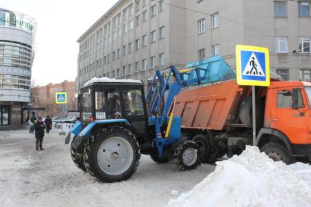 Нижегородские коммунисты вышли на первый в году субботник