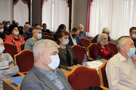 Амурская область. Коммунисты помешали депутатскому большинству Зейского горсовета отправить в отставку мэра города