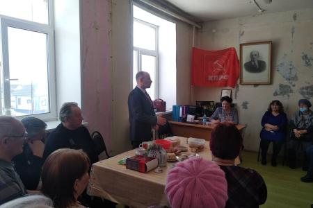 В Тюменской области прошла встреча первого секретаря обкома КПРФ Т.Н. Казанцевой с коммунистами Исетского района