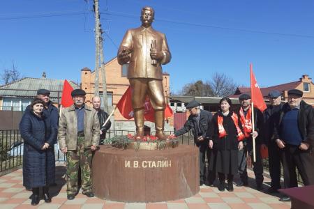 Рабочая поездка Казбека Тайсаева. День памяти И.В. Сталина в Северной Осетии