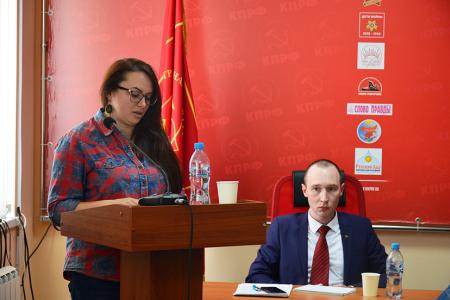 В Ивановском обкоме КПРФ состоялся круглый стол на тему «Проблемы и перспективы работы первичных отделений»