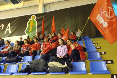 Нижегородские коммунисты поддержали команду КПРФ по мини-футболу