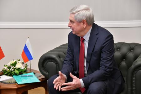 И.И. Мельников встретился с Послом Вьетнама  в связи с завершением его дипломатической миссии
