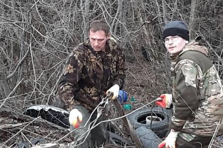 Краснодарский край. Город-герой Новороссийск: по инициативе горкома КПРФ состоялся субботник