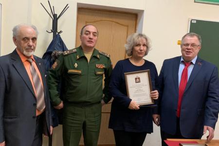 Московская область. Депутат-коммунист Александр Наумов поздравил сотрудниц Домодедовского военкомата с 8 марта