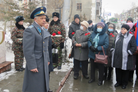 Коммунисты Новосибирска отметили 100-летие Героя Советского Союза Алексея Гаранина