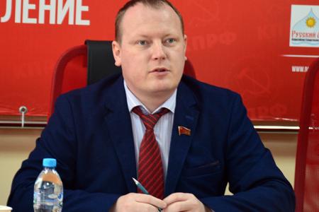 В Ивановском обкоме КПРФ состоялся круглый стол на тему «Проблемы и перспективы работы первичных отделений»