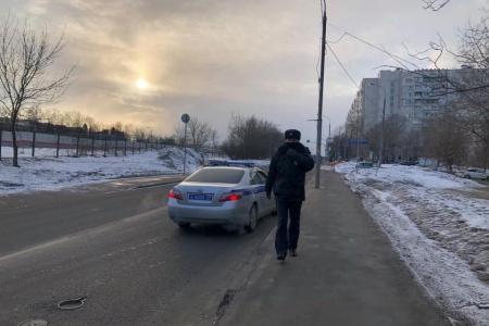 Машину руководителя Фракции КПРФ в Мосгордуме блокировали четыре автомобиля полиции и ГИБДД