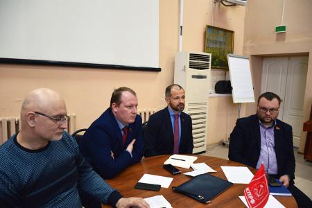 Депутат Госдумы от КПРФ Р.М. Лябихов провёл рабочий день в Ивановской области