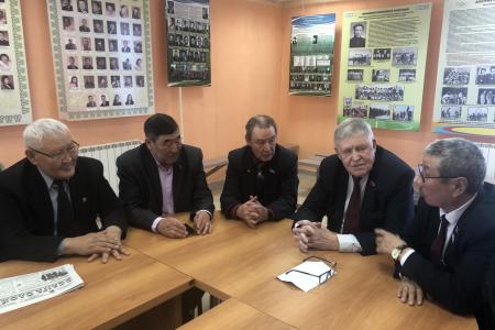 Депутаты-коммунисты Ил Тумэна приняли участие в торжественных мероприятиях, приуроченных к 100-летию комсомола Якутии в Чурапчинском улусе