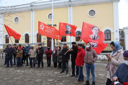 Якутские коммунисты достойно отметили день своей Республики