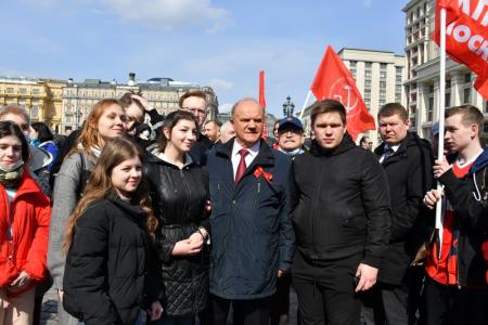 Уроки Ленина – в жизнь!