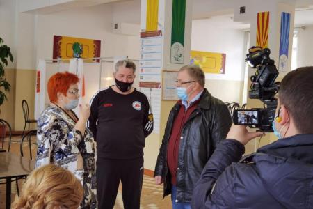 Московская область. Секретарь МК КПРФ Александр Наумов посетил избирательные участки в Пушкино