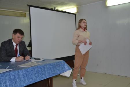 Астраханские коммунисты обсудили итоги съезда партии