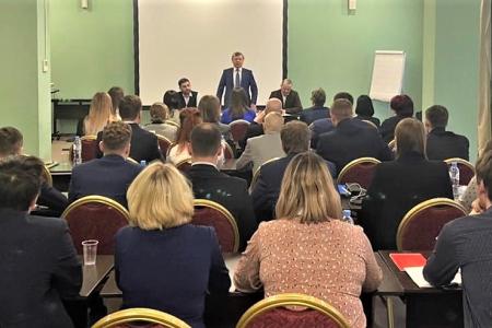 Д.Г. Новиков провёл открытие 41-го потока слушателей в Центре политической учебы ЦК КПРФ