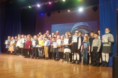 Амурская область. Состоялось награждение победителей конкурса «Полет Гагарина» организованного коммунистами Тынды