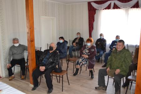 Республика Калмыкия. Лидер местных коммунистов Николай Нуров совершил рабочую поездку в Приютненский район