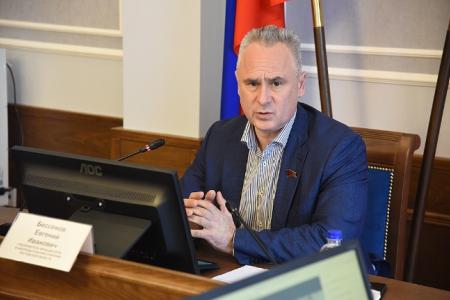 Фракция КПРФ в ЗакСобрании Ростовской области внесла очередной проект закона «О мерах социальной поддержки «детей войны»