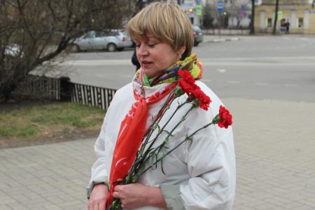 Ярославские коммунисты почтили память В. И. Ленина