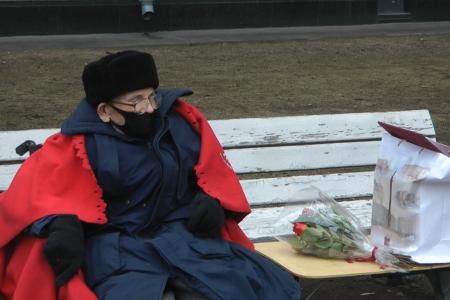 Коммунисты Санкт-Петербурга поздравили с юбилеем почетного члена Компартии А.И. Мозгового