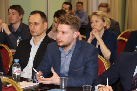 Юрий Афонин – слушателям ЦПУ: Важно, чтобы партия, идя к власти, сохраняла преемственность и идеологическое единство
