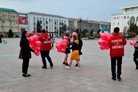 Всероссийская комсомольская акция «Красные в городе» прошла в Северо-Кавказском федеральном округе