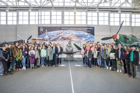 Коммунисты Подмосковья отметили 60-летие полёта Ю.А. Гагарина в космос праздничными мероприятиями
