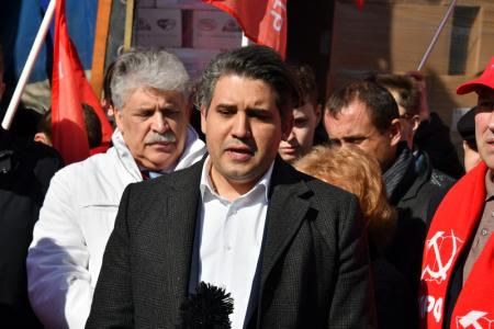 Г.А. Зюганов принял участие в отправке на Донбасс 91-го гуманитарного конвоя КПРФ