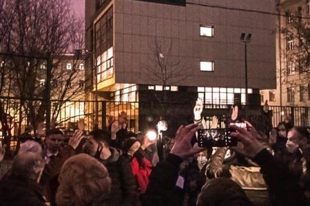 Нина Останина: Остановить наступление на Москву и москвичей
