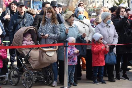 Лидер КПРФ Г.А. Зюганов посетил Центр управления полетами АО «ЦНИИмаш»