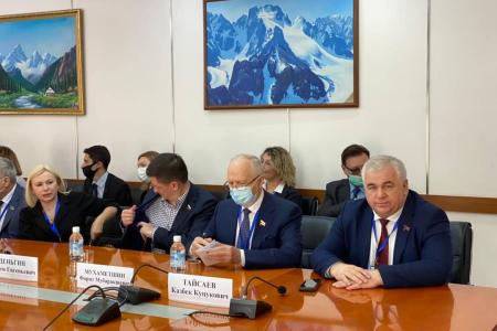 К.К. Тайсаев в качестве руководителя делегации Государственной Думы принял участие в мониторинге референдума в Республике Кыргызстан