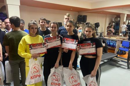 В Самаре при поддержке КПРФ состоялся областной турнир по русскому жиму