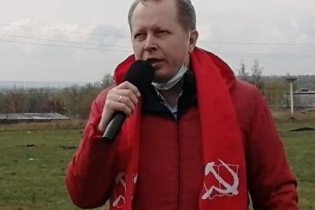 Саратовская область. Активисты КПРФ приняли участие в сходе граждан в селе Михайловка