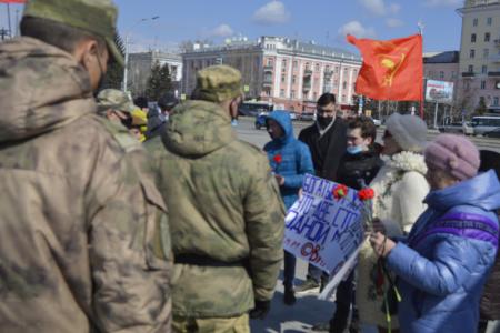 Коммунисты Алтайского края отметили день рождения Ильича