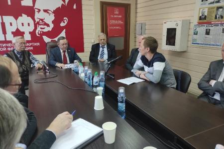 Прорыв СССР: Новосибирские ученые и инженеры обсудили покорение космоса