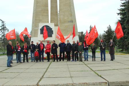 Памяти павших будем достойны! День Победы в Москве