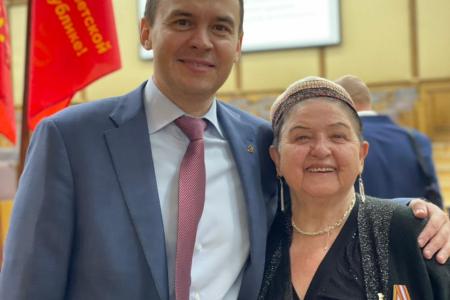 Юрий Афонин в Казани: Каждый муниципальный депутат должен включиться в думскую избирательную кампанию