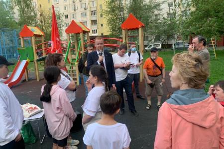 Денис Парфенов: «Провел еще 10 новых встреч с избирателями»