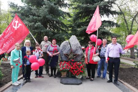 Праздничный автопробег и возложение цветов к Вечному огню в Самаре