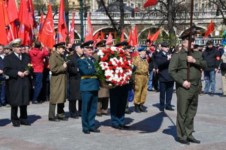 Г.А. Зюганов: Солидарность трудящихся сильнее всех танков, полицейских, сыщиков и предателей в мире!