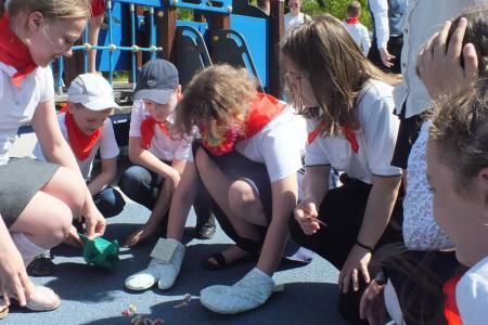В Тюмени состоялась торжественная линейка, посвященная Дню Пионерии